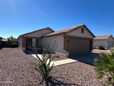 15011 W Redfield Rd, Surprise, AZ 85379 - photo 2