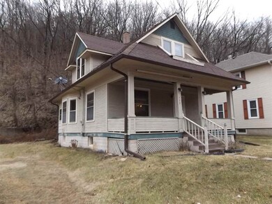 137 S Main St, Potosi, WI 53820 - photo 3