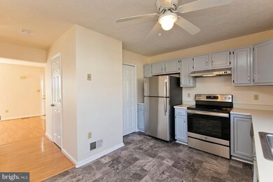 307 Georgetowne Ct, Stephens City, VA 22655 - photo 7