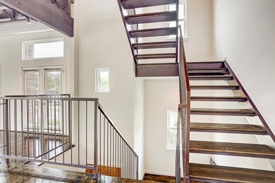 327 E 20th St, Houston, TX 77008 - photo 3