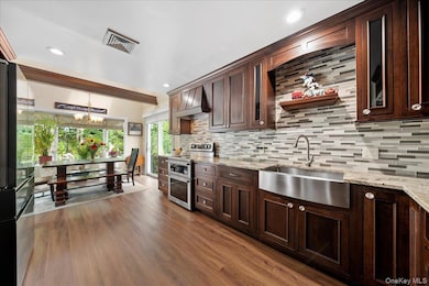 27 Bieselin Rd, Bellport, NY 11713 - photo 2