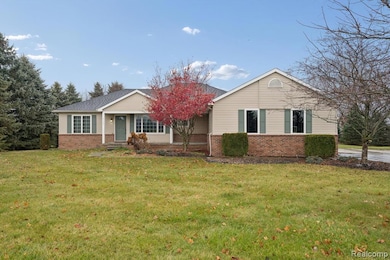 7183 Miller Ln, Grand Blanc, MI 48439 - photo 2