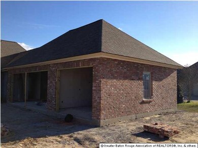 Always in demand: full 3 car garage!