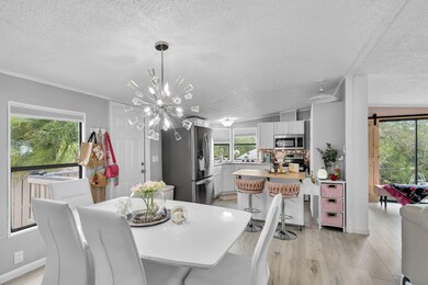 dining to kitchen