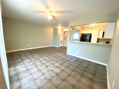6414 Sloan St unit 8, Houston, TX 77087 - photo 3