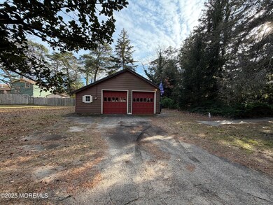 353 Arrowhead Dr, Brick, NJ 08724 - photo 5