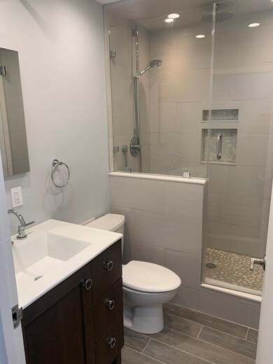 Parris Landing unit 5212, Charlestown, MA 02129 - photo 5