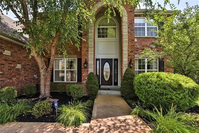 Covered front porch so your packages stay nice and dry!