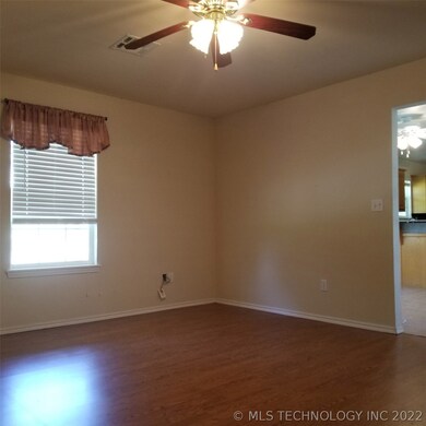 Second living area off the kitchen