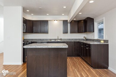 Kitchen 9733-SMALL