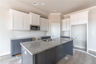 6253 NW 178th St, Edmond, OK 73012 - photo 5