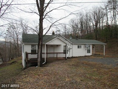 125 Hickory Dr, Ridgeley, WV 26753 - photo 2