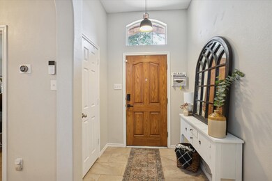 Entryway featuring baseboards