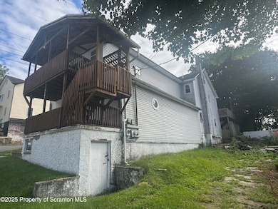 2101 Jackson St, Scranton, PA 18504 - photo 3