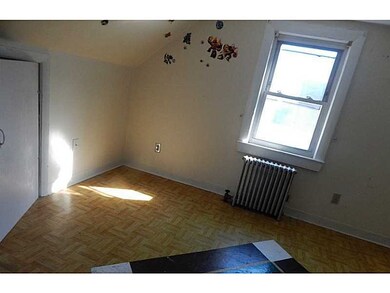 127 Packard St, Cranston, RI 02910 - photo 7