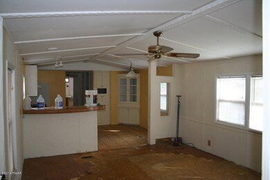 325 Welwood Ave, Hawley, PA 18428 - photo 6