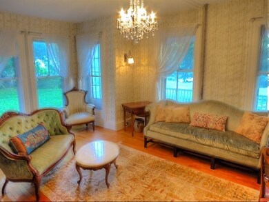 28 Franklin St, Holliston, MA 01746 - photo 5