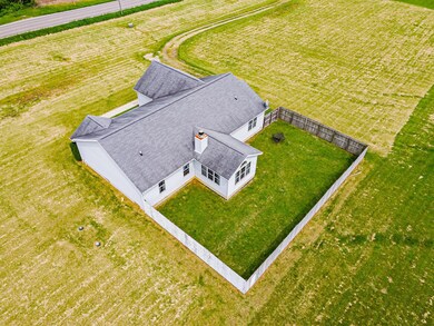 8715 Ohio 56, Circleville, OH 43113 - photo 6