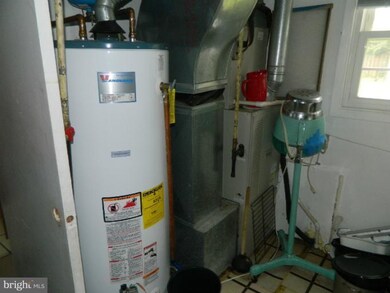 12603 Millstream Dr, Bowie, MD 20715 - photo 7