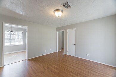 10322 Lera St, Houston, TX 77016 - photo 4