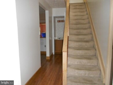 520 N Maple Ave, Brunswick, MD 21716 - photo 3
