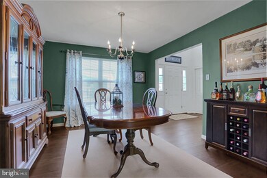 2531 Joshua Dr, Reading, PA 19608 - photo 4