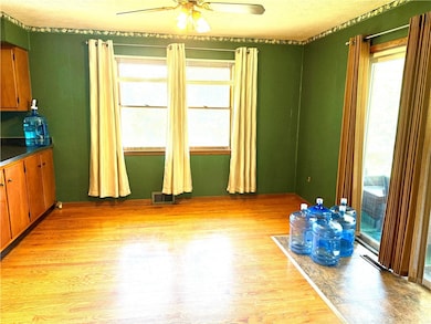 Dining Room - hardwood floors