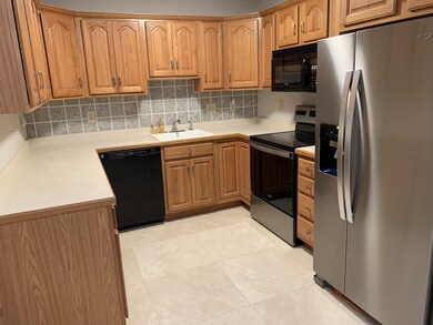 16 Mountain Laurels Dr unit U104, Nashua, NH 03062 - photo 6