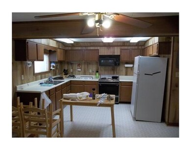 9401 Riverlodge Dr, Moss Point, MS 39562 - photo 5