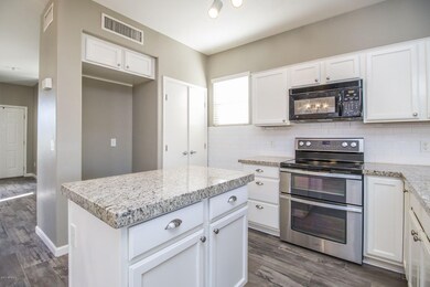 6) KITCHEN