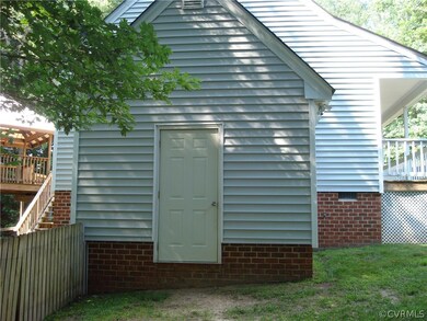 Large Storage Shed or Workshop!