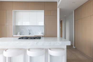 The Linden unit 2007, Austin, TX 78701 - photo 2