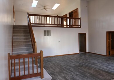 471 N 48 E, Winamac, IN 46996 - photo 3