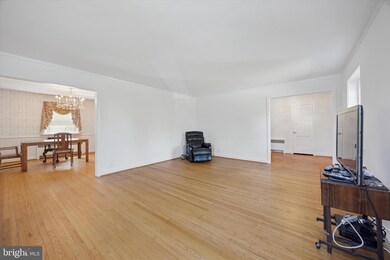 2350 Winding Way, Drexel Hill, PA 19026 - photo 4