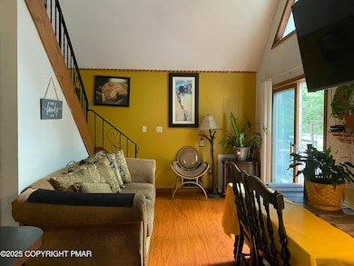 6119 Decker Rd, Bushkill, PA 18324 - photo 4