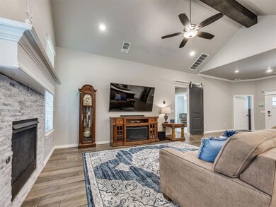 12445 SW 30th St, Yukon, OK 73099 - photo 6