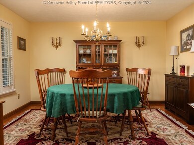 211 Frazier Way, Scott Depot, WV 25560 - photo 6