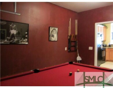 Other. Game Room / Man Cave - can be used as a wor