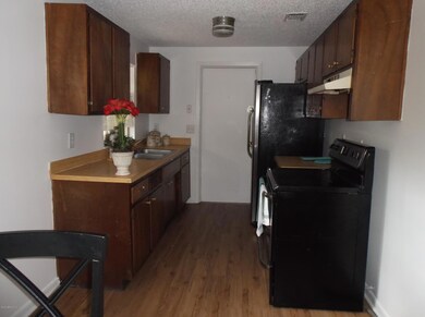 4884 Strato Place, Jacksonville, FL 32210 - photo 4