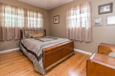 8215 Zelma Fields Ave, Louisville, KY 40228 - photo 6