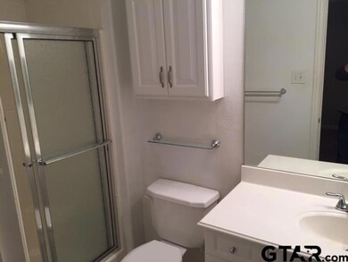 6070 6070 Creekside Cir, Tyler, TX 75703 - photo 6