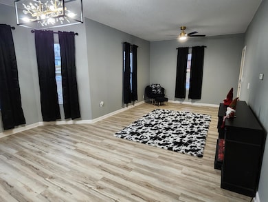 904 W 8th St, Muscatine, IA 52761 - photo 6