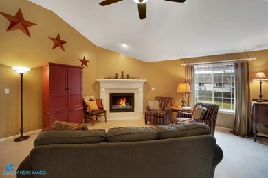 617 Rose Bush Ln, Dyer, IN 46311 - photo 4