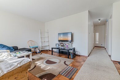 2406 Central Rd, Rolling Meadows, IL 60008 - photo 4