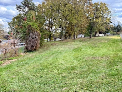 75 Brentwood Terrace Rd, Huntington, WV 25704 - photo 2