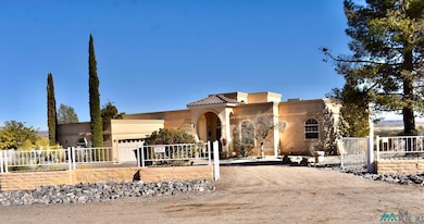 502 Hawthorne Dr, Truth Or Consequences, NM 87901 - photo 3