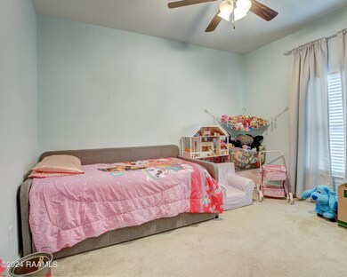 Middle Bedroom