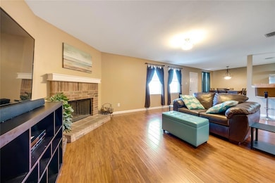 719 Rainsville Dr, Wylie, TX 75098 - photo 4