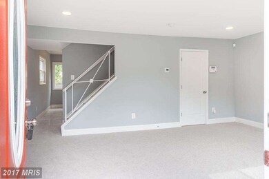 6712 Vermont Ct, Hyattsville, MD 20785 - photo 4