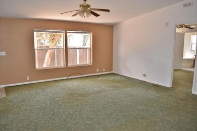 Living Room (3)